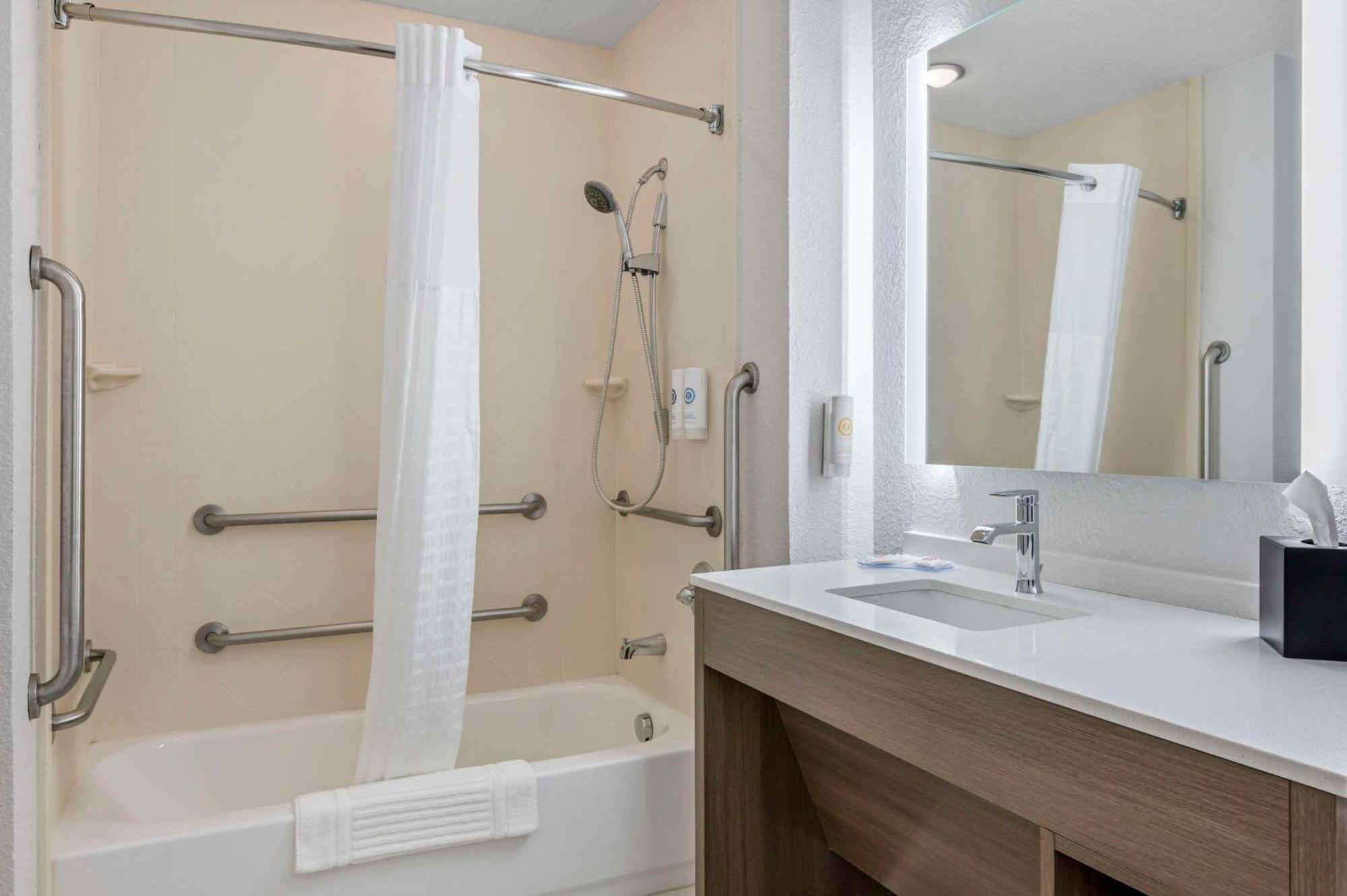 Comfort Suites West Indianapolis - Brownsburg Eksteriør billede