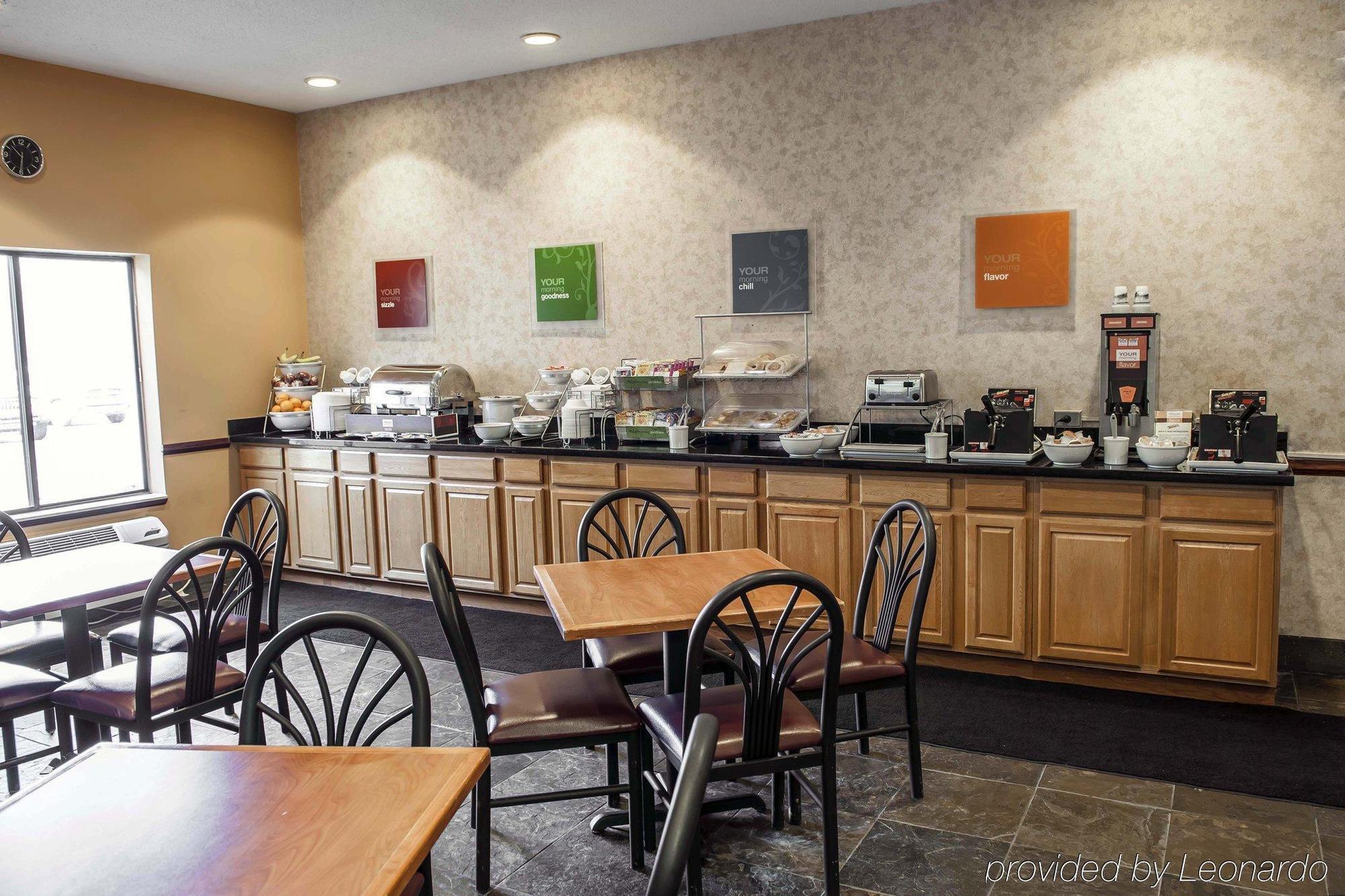Comfort Suites West Indianapolis - Brownsburg Eksteriør billede
